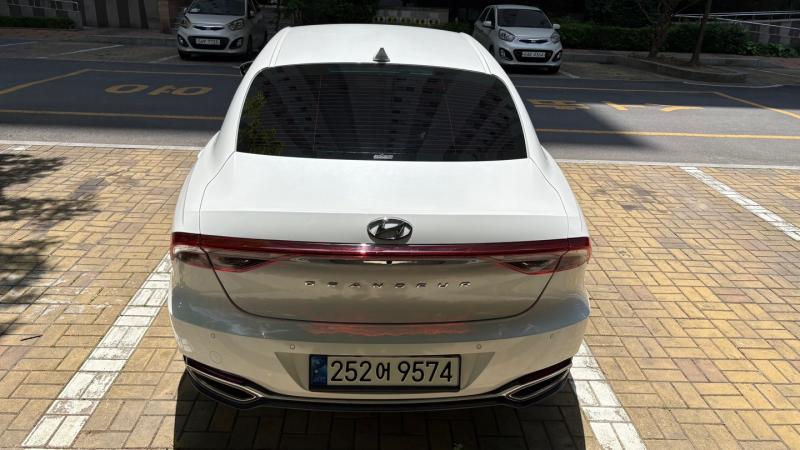 차량 이미지 8