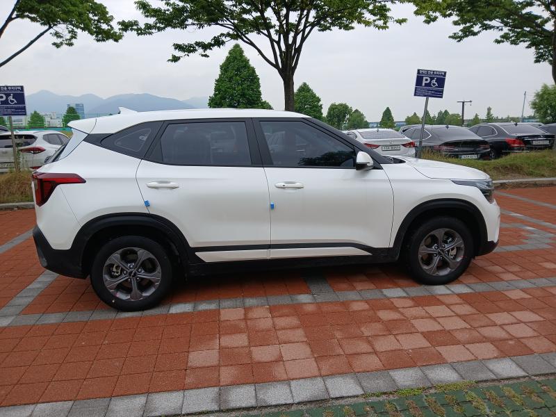 차량 이미지 9